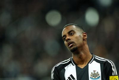 Newcastle United need to navigate Alexander Isak transfer situation carefully - but if they get it right, it could make them title contenders