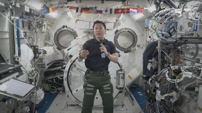 Astronaut makes 'space kimchi fried rice' in orbit as crew starts packing for trip home | On the ISS this week July 21-25, 2025