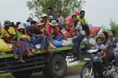 Cambodians flee border with Thailand as clashes continue for third day