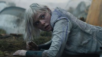 Predator: Badlands director tried to make sure the movie's Alien references were added "elegantly": "There's a seduction to grab all the action figures and smush them together"