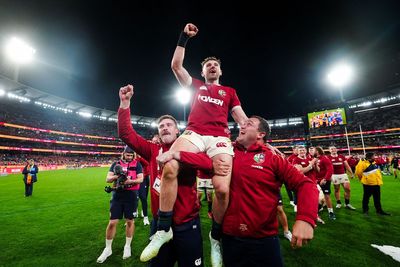 Hugo Keenan’s last-gasp try completes comeback as Lions celebrate series win