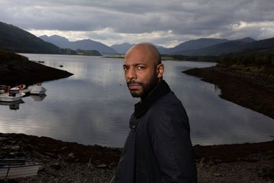 Netflix adds forgotten cop series starring Death in Paradise's Don Gilet
