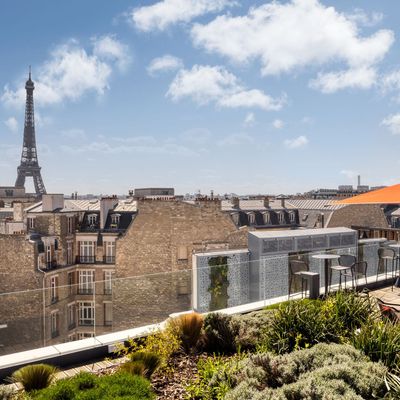 Easy Escapes: Canopy by Hilton Paris Eiffel Tower—a stylish stay in the upmarket 16th arrondissement