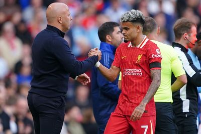 Arne Slot leaves Luis Diaz out of AC Milan friendly due to ongoing speculation