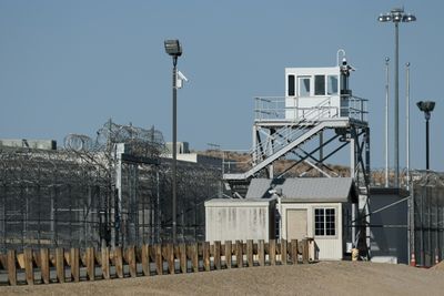 US Migrant Raids Spark Boom For Private Detention Providers