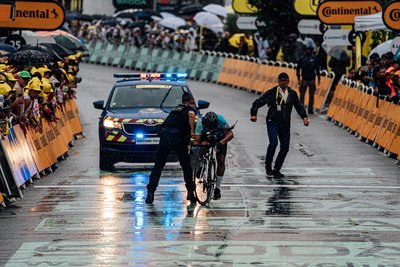Tour de France stage finish infiltrator handed eight-month suspended prison sentence