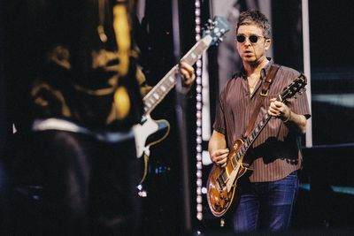 Fan says watching Oasis at Wembley was better than his wedding