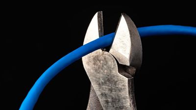 Retirement Tax Bombs: How Roth Conversions May Cut the Blue Wire
