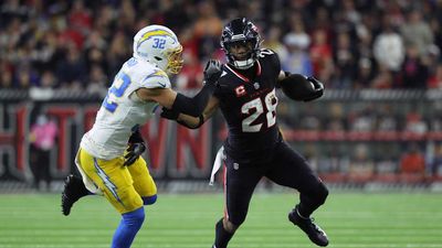 Texans' Joe Mixon to Miss Extended Time With Foot Injury
