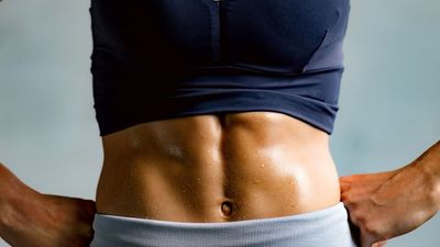 I've been teaching weightlifting for years — drop the weights and try the gymnastics plank to build stronger abs