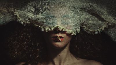“I don’t even care as much how it looks.” I watched fine art photographer Brooke Shaden work behind the scenes – what she said changed my view of photography