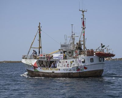 Two Australians on board boat intercepted by Israel while trying to transport aid to Gaza, Dfat confirms