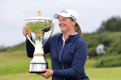 Lottie Woad fires final-round 68 to claim victory on her professional debut