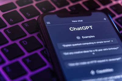 8 Bad Habits That ChatGPT Has Picked Up From Humans