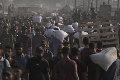 Countries denounce Israel but keep trading with it