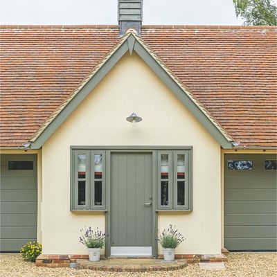 Do you know what type of roof you have? Here’s how to identify yours (and it’s surprisingly useful intel to have)