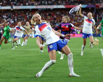 Chloe Kelly the hero again as England beat Spain in Euro 2025 final shootout