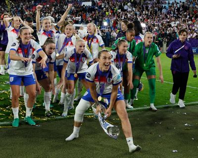 Lucy Bronze reveals she played with fractured tibia throughout Euro 2025