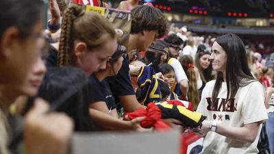 Caitlin Clark Had Classy Move for Adoring Fans at Fever’s Road Game vs. Sky