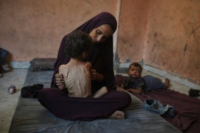 Starmer to urge Trump to end the mass starvation in Gaza