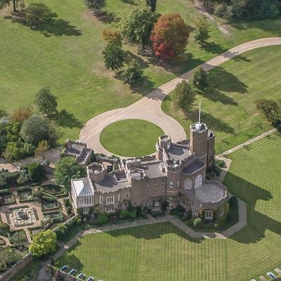 Princess Kate and Prince William Might Trade "Peaceful Refuge" of Adelaide Cottage for a "Gothic-Revival Mansion" With a Tennis Court and Swimming Pool
