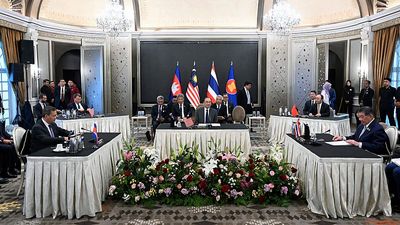 Thailand and Cambodia agree to 'immediate' ceasefire, Malaysian leader says