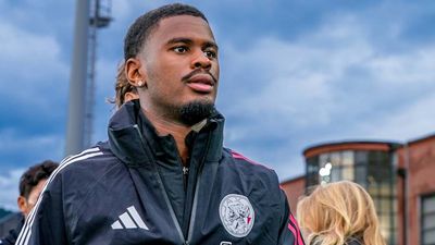 Chelsea ‘Closing in’ on Jorrel Hato Agreement, Ajax Defender Asks to Miss Friendly