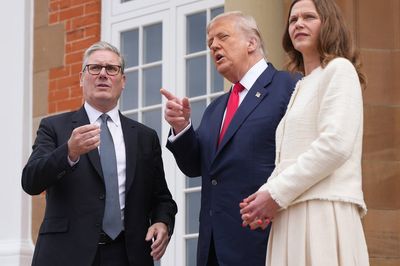 Trump praises UK on trying to reduce small boat crossings