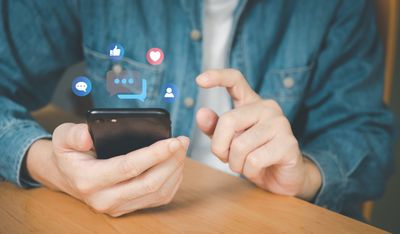 10 Outdated Money Tips Still Circulating on Social Media