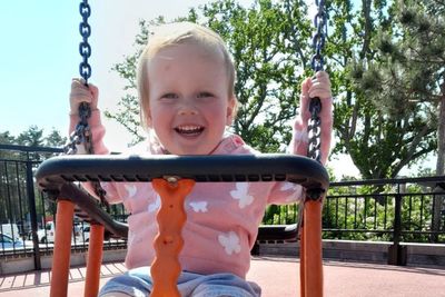 Woman pleads guilty to manslaughter of her two-year-old daughter