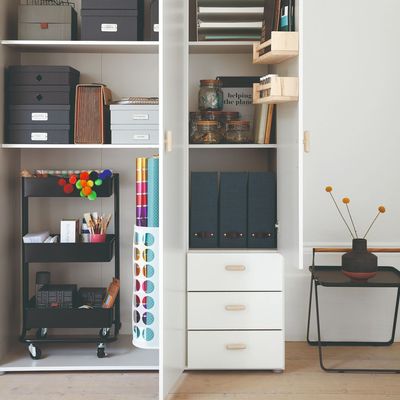 I tried ‘decluttering like a tourist’ and it is one of the best decluttering methods for breaking through decision fatigue I’ve tried