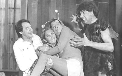 Rubén Aguirre, "Professor Jirafales," attacks Chespirito's first wife and praises Florinda Meza in a viral video