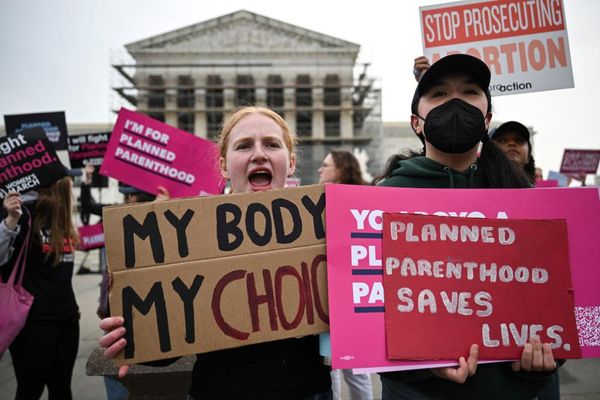Judge orders Trump administration to continue Medicaid funding to Planned Parenthood
