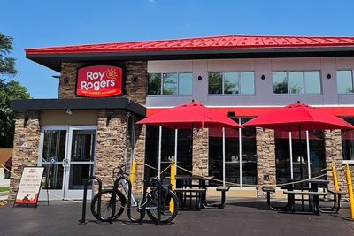 Back on the trail: 1990s fast-food chain Roy Rogers is making a comeback