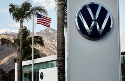 EU Car Industry Sees Relief - And Pain - In US Trade Deal