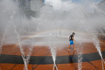 Eastern US swelters from heatwave as high temperatures affect half of country