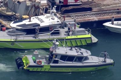 2 kids killed at Miami sailing camp after barge collides with their boat, authorities say