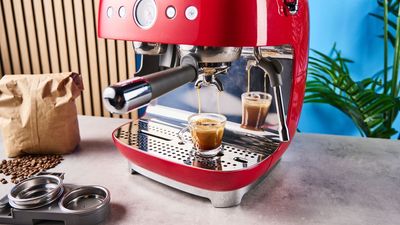 I just discovered this simple hack to tell if you're brewing good espresso — and I wish I learned it sooner