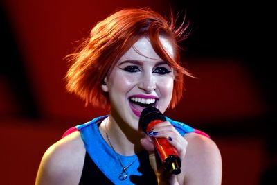 Hayley Williams releases new music on her website