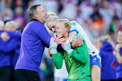 Hannah Hampton reveals inspirational grandfather passed away two days before Euro 2025