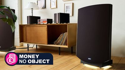 Quad's new Gen X ESL electro-static speakers look nothing like the 1957 originals, and I really, really want them
