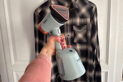 13 best clothes steamers for smoothing creases fast