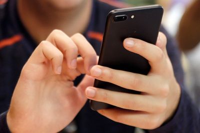 Tea app takes messaging system offline after second security issue reported