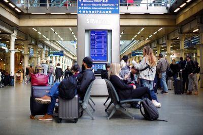 Police probe assault at St Pancras station after Tommy Robinson video emerges