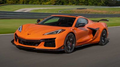 New Corvette Z06s Are Sitting On Lots—Some With Huge Discounts