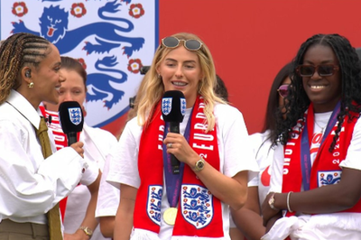 Chloe Kelly apologises after swearing on Buckingham Palace stage during England’s Euro 2025 parade