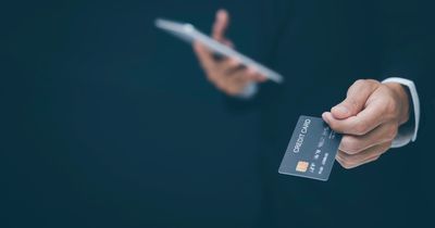 8 Credit Cards With Perks That Disappear After Signup