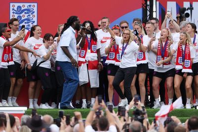 Sarina Wiegman’s dancing with Burna Boy taught us something new about the Lionesses