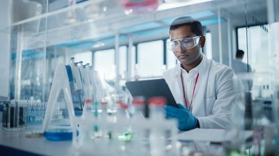 Analyst Surprised By Exelixis Q2 Revenue Miss, Delays STELLAR-304 Readout, Halts STELLAR-305 Phase 3 Plans