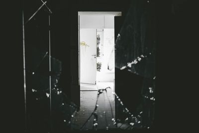 7 Places Criminals Watch Before Picking a Home to Rob